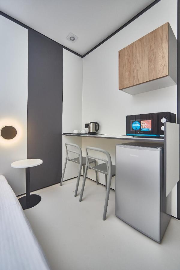 Studio Room, 45 Перлина Kadorr, Аркадія Odessa Esterno foto